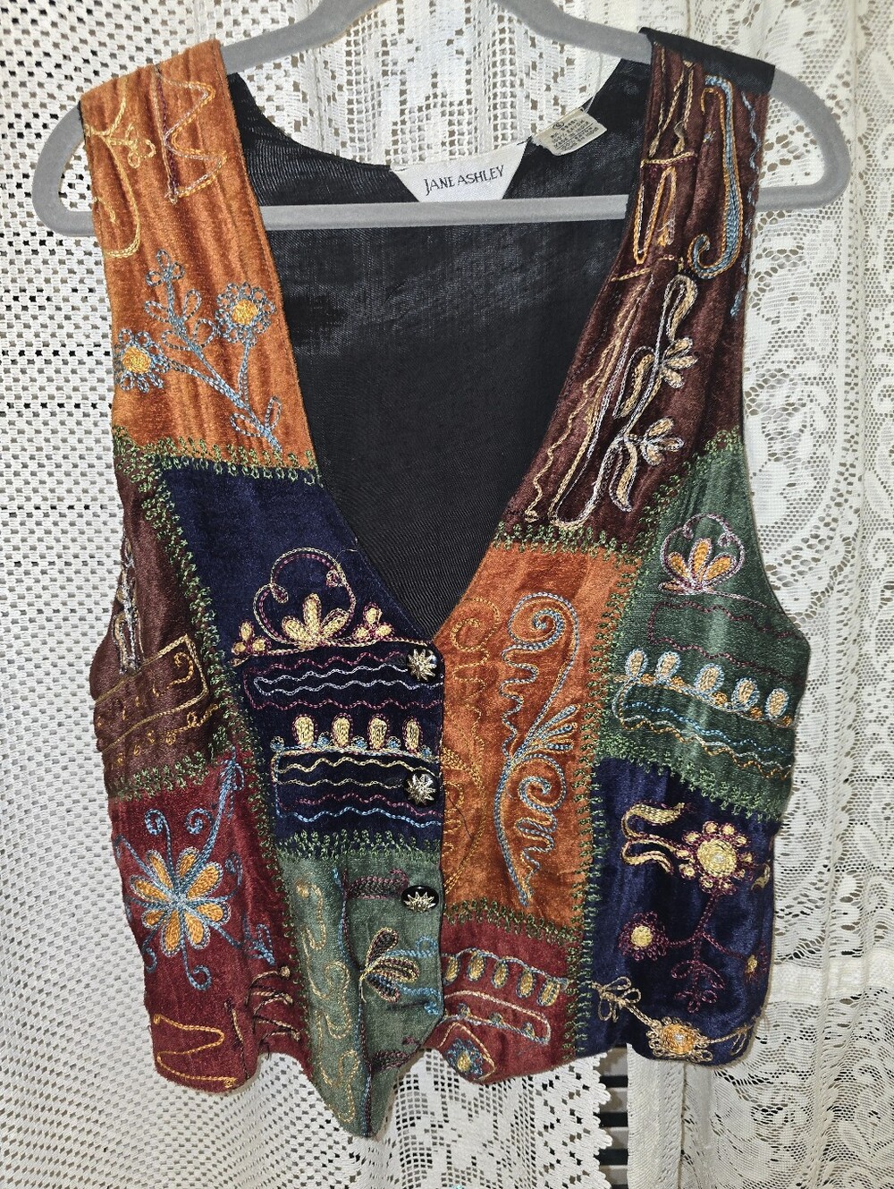 Jane Ashley Embroidered Gypsy Style Boho Vest, Womens Small